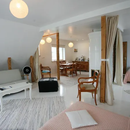Pensjonat Legendide Maja Kuurordiapartment Vaeikse Viigi Aeaeres