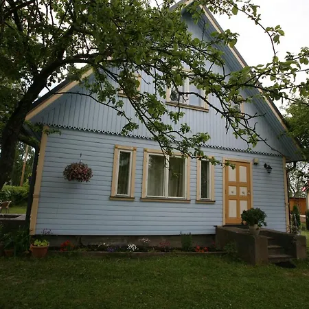 Guest house Legendide Maja Haapsalu