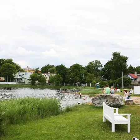 Legendide Maja Kuurordiapartment Vaeikse Viigi Aeaeres Pensjonat 4*