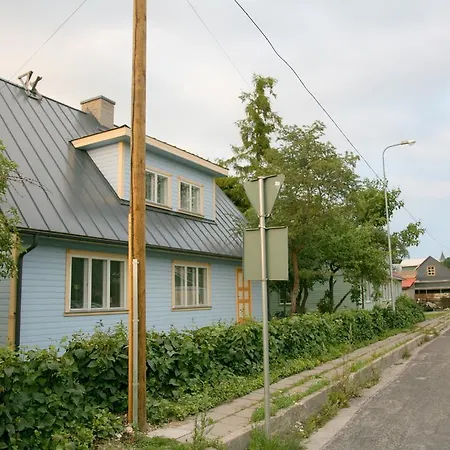 Legendide Maja Guest house Haapsalu