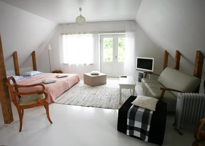 Legendide Maja Kuurordiapartment Vaeikse Viigi Aeaeres 4*