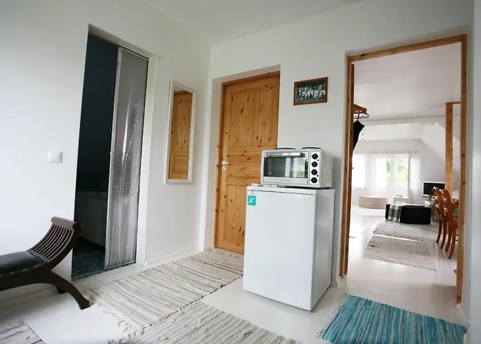 Legendide Maja Kuurordiapartment Vaeikse Viigi Aeaeres