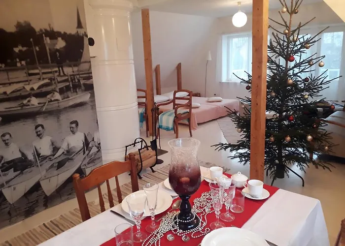 Legendide Maja Kuurordiapartment Vaeikse Viigi Aeaeres 4*