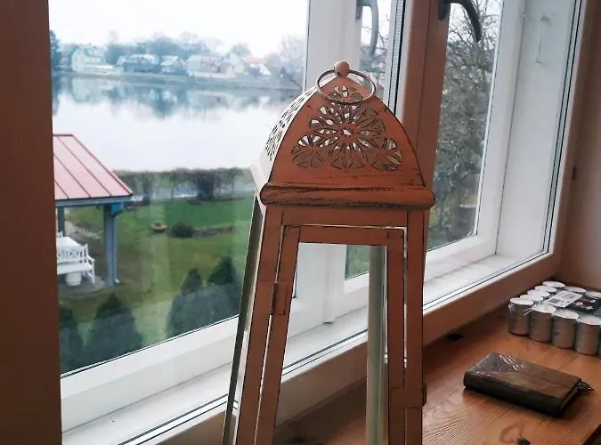 Legendide Maja Kuurordiapartment Vaeikse Viigi Aeaeres Гостевой дом